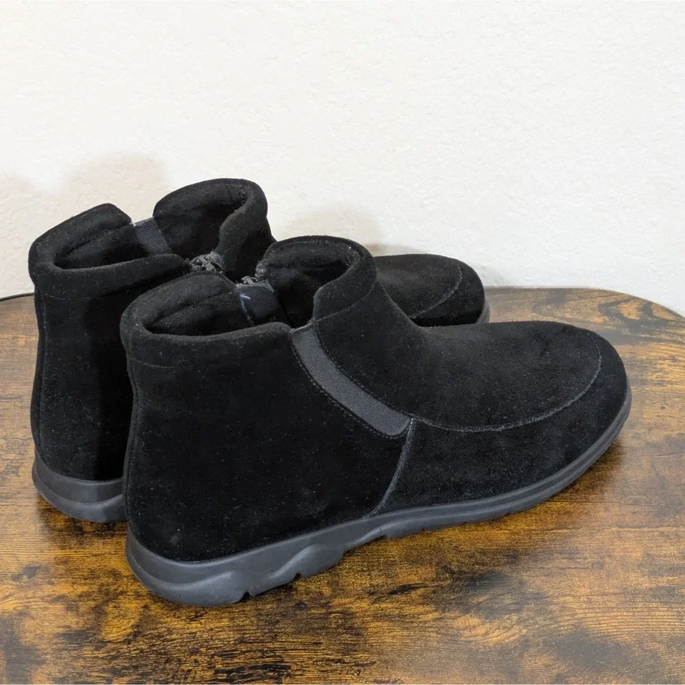 Vaneli Sport Leeta Black Suede Ankle‎ Boots Zip Booties Women's 6.5 M